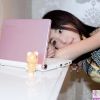 知性白领美女妩媚自拍