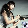 韩国大眼睛美女摄像师图片