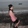 可爱的现代大学校园女生俏照