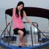可爱的现代大学校园女生俏照