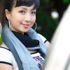 生活中一位大方自信的女孩儿
