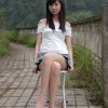 美腿少女郊区迷人自拍