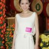 香港小姐出生的女星佘诗曼最新写真
