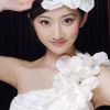 上海大都市里的美丽公主女孩
