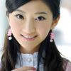 上海大都市里的美丽公主女孩