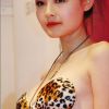 丰硕美女内衣、T字褲讓你興奮尖叫