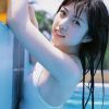 令人无法抗拒的池边校花