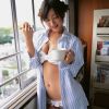 可爱的小松彩夏又来迷人了