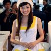 可爱的小酒窝女孩