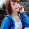 台阶上的少女写真