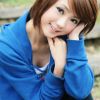 台阶上的少女写真