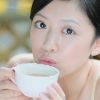 天然水嫩肌肤的女生图片