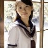 娇艳欲滴的纯美女孩