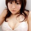 少女“胸”好大