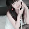 愚昧端祥的女孩