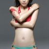 当红女星黄小蕾化身足球宝贝性感美女图