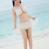 白胖爆乳美女可儿童颜巨乳海边开心玩耍高清摄影