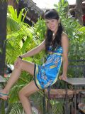 美腿嫩肤的越南女人