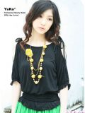 上海女孩儿的服装展示美图
