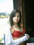 含苞待放的女孩